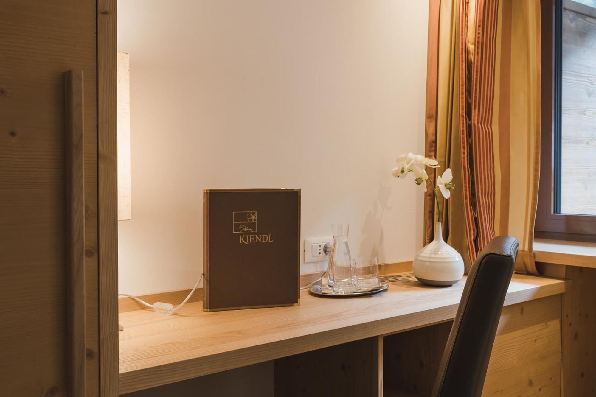 Hotel Kiendl Schenna Pokój zdjęcie