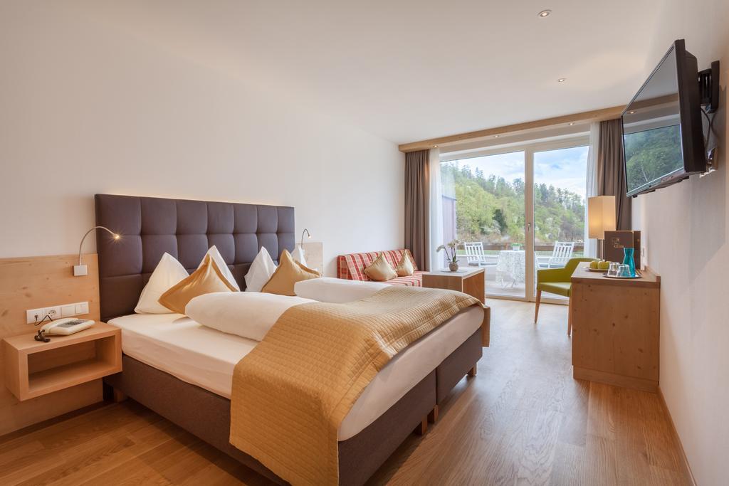 Hotel Kiendl Schenna Zewnętrze zdjęcie